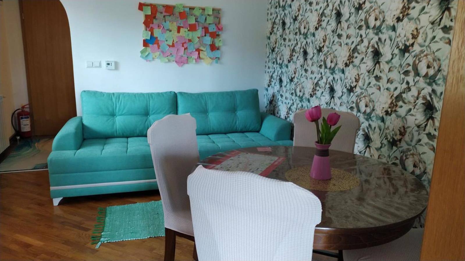 Apartman Sa Garazom I Internetom Sarajevo Ngoại thất bức ảnh